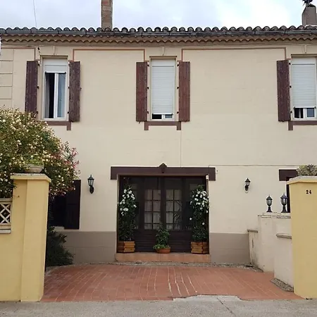 Appartement De 2 Chambres Au 1Er Etage Carcassonne Exterior photo